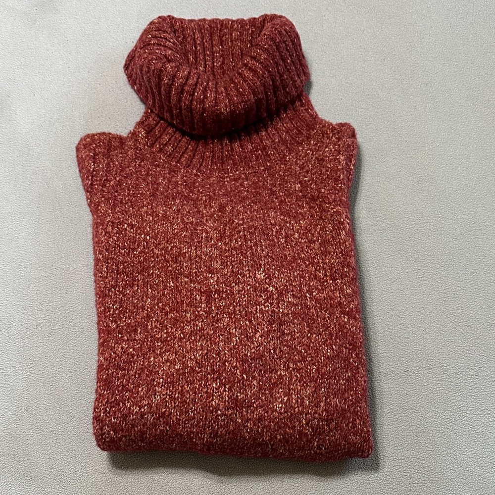 L.L. Bean Women's Turtleneck Sweater in burgundy